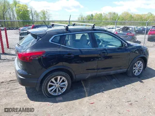 2017 Nissan Rogue Sport SL with VIN JN1BJ1CR2HW111621, listed as a IAAI auction lot 42021526 with 249,847 mi miles. Bid and sale history available at carsss.com. Image 13.