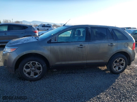 2013 Ford Edge SEL with VIN 2FMDK4JC5DBA97837, listed as a IAAI auction lot 41549296 with 128,943 mi miles. Bid and sale history available at carsss.com. Image 15.