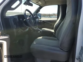 2020 Chevrolet Express Passenger LT with VIN 1GAZGPFG8L1176429, listed as a Copart auction lot 50260385 with 91,431 mi miles and Clean title. Bid and sale history available at DreamBid. Image 7.