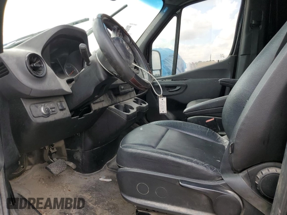2021 Mercedes-Benz Sprinter Cargo with VIN W1Y4ECHY4MT059485, listed as a Copart auction lot 46794594 with 80,922 mi miles and . Bid and sale history available at carsss.com. Image 7.