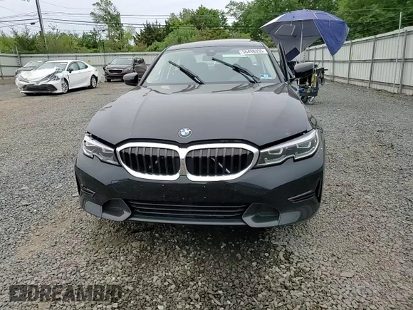 2019 BMW 3 Series 330i xDrive with VIN 3MW5R7J52K8A04913, listed as a Copart auction lot 58498355 with 59,091 mi miles and Salvage title. Bid and sale history available at DreamBid. Image 13.
