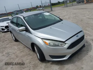 2017 Ford Focus SE с VIN 1FADP3F26HL251371, выставлен на аукционе IAAI как лот 42358271 с пробегом 120 775 миль миль и . История ставок и продаж доступна на DreamBid. Изображение 1.