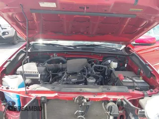 2022 Toyota Tacoma SR with VIN 3TYSX5EN1NT014391, listed as a IAAI auction lot 42470136 with 31,720 mi miles and . Bid and sale history available at DreamBid. Image 10.