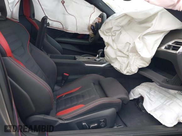 2025 BMW M2 z VIN 3MF23DM0XS8E95167, wystawiony jako IAAI lot #41664519 z przebiegiem 13 mil mil oraz . Historia ofert i sprzedaży dostępna na DreamBid. Obrazek 5.