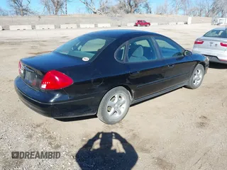 2000 Ford Taurus SE with VIN 1FAFP5321YG249478, listed as a IAAI auction lot 41686339 with 221,015 mi miles and . Bid and sale history available at DreamBid. Image 4.