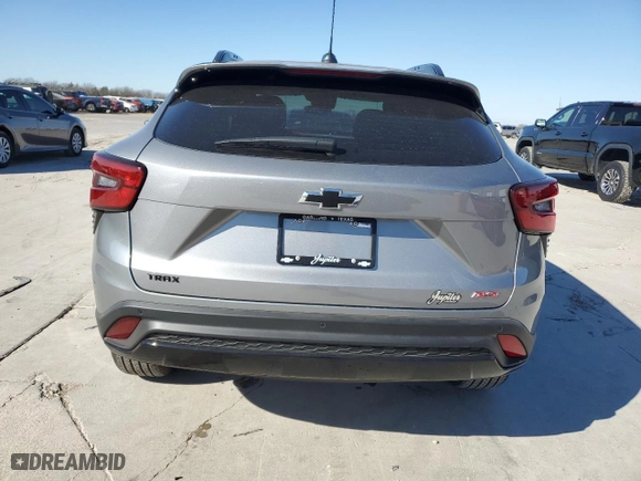 2025 Chevrolet Trax 2RS with VIN KL77LJEP8SC142385, listed as a Copart auction lot 42425235 with 828 mi miles and Salvage Title. Bid and sale history available at carsss.com. Image 6.