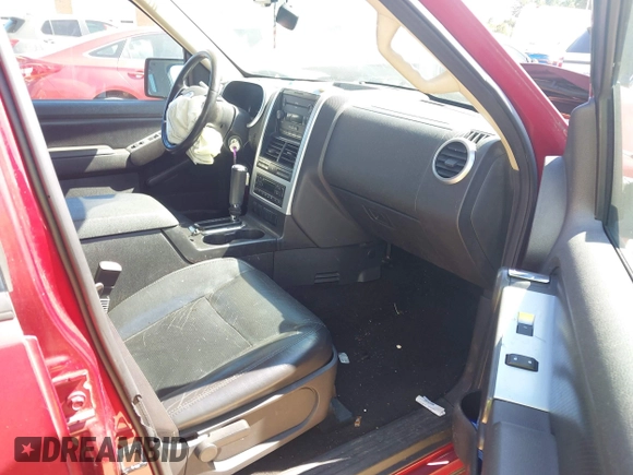 2006 Mercury Mountaineer Luxury with VIN 4M2EU47E36UJ05727, listed as a IAAI auction lot 42342593 with 149,082 mi miles and . Bid and sale history available at DreamBid. Image 5.