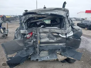 2019 Chevrolet Traverse LT Cloth with VIN 1GNEVGKW9KJ208058, listed as a IAAI auction lot 41265791 with 86,860 mi miles. Bid and sale history available at carsss.com. Image 6.