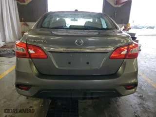 2019 Nissan Sentra SV with VIN 3N1AB7AP7KL612823, listed as a Copart auction lot 43204235 with 105,299 mi miles and Salvage Title. Bid and sale history available at carsss.com. Image 6.