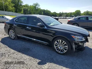 2015 Lexus LS 460 z VIN JTHBL5EF3F5137129, wystawiony jako Copart lot #54654675 z przebiegiem 62 489 mil mil oraz Szkoda całkowita • Salvage title. Historia ofert i sprzedaży dostępna na DreamBid. Obrazek 4.
