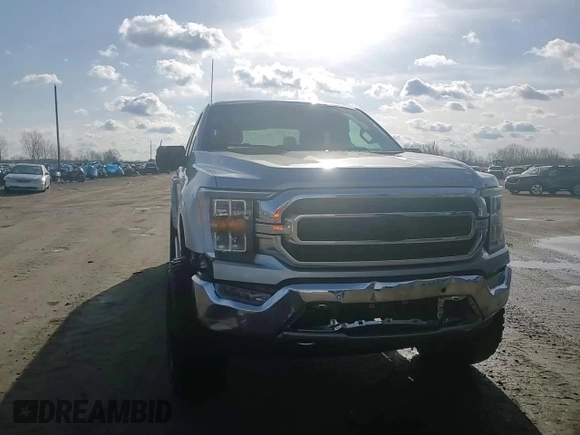 2021 Ford F-150 XL z VIN 1FTFW1E50MFA23431, wystawiony jako Copart lot #51638895 z przebiegiem 51 473 mil mil oraz Szkoda całkowita • Salvage title. Historia ofert i sprzedaży dostępna na DreamBid. Obrazek 13.