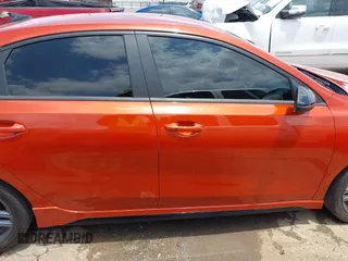 2021 Kia Forte GT-Line with VIN 3KPF34AD5ME367970, listed as a IAAI auction lot 42419374 with 40,154 mi miles and . Bid and sale history available at DreamBid. Image 13.