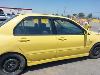2002 Mitsubishi Lancer OZ-Rally z VIN JA3AJ86EX2U073129, wystawiony jako IAAI lot #42337379 z przebiegiem 257 556 mil mil oraz . Historia ofert i sprzedaży dostępna na DreamBid. Obrazek 14.