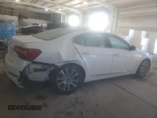 2015 Kia Cadenza Premium with VIN KNALN4D72F5194052, listed as a Copart auction lot 46160655 with 188,667 mi miles and Salvage Title. Bid and sale history available at carsss.com. Image 3.