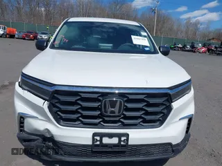 2023 Honda Pilot LX with VIN 5FNYG2H29PB007041, listed as a IAAI auction lot 41887999 with 8,107 mi miles. Bid and sale history available at carsss.com. Image 12.