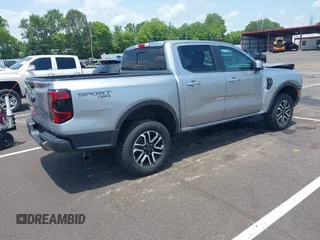 2024 Ford Ranger Lariat with VIN 1FTER4KH8RLE29047, listed as a IAAI auction lot 42669512 with 14,525 mi miles and . Bid and sale history available at DreamBid. Image 4.