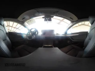 2023 Tesla Model 3 z VIN 5YJ3E1EA8PF412166, wystawiony jako IAAI lot #41461983 z przebiegiem 25 908 mil mil oraz . Historia ofert i sprzedaży dostępna na DreamBid. Obrazek 18.