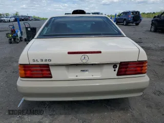 1990 Mercedes-Benz 300 with VIN WDBFA61E7LF005166, listed as a Copart auction lot 54270635 with 137,378 mi miles and Clean Title. Bid and sale history available at DreamBid. Image 6.