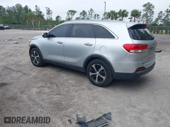 2016 Kia Sorento EX with VIN 5XYPH4A55GG041740, listed as a IAAI auction lot 41555876 with 166,255 mi miles. Bid and sale history available at carsss.com. Image 3.