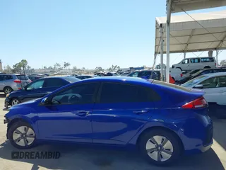 2019 Hyundai Ioniq Blue with VIN KMHC65LC7KU180387, listed as a IAAI auction lot 42510425 with 182,938 mi miles and . Bid and sale history available at DreamBid. Image 15.