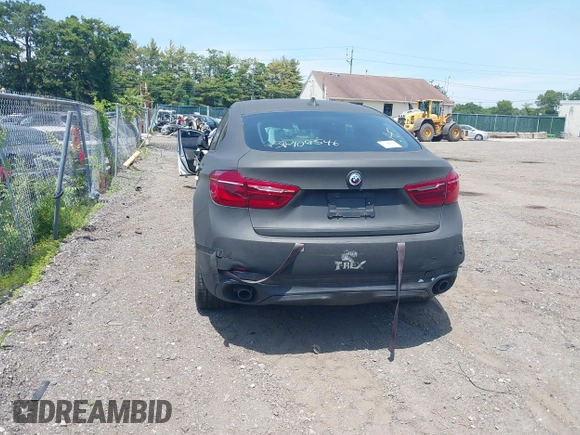 2016 BMW X6 xDrive35i z VIN 5UXKU2C5XG0N83220, wystawiony jako IAAI lot #39197569 z przebiegiem Nie podano mil oraz . Historia ofert i sprzedaży dostępna na DreamBid. Obrazek 15.