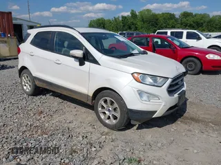 2019 Ford EcoSport SE z VIN MAJ3S2GE1KC273928, wystawiony jako IAAI lot #42171629 z przebiegiem 96 712 mil mil oraz . Historia ofert i sprzedaży dostępna na DreamBid. Obrazek 1.