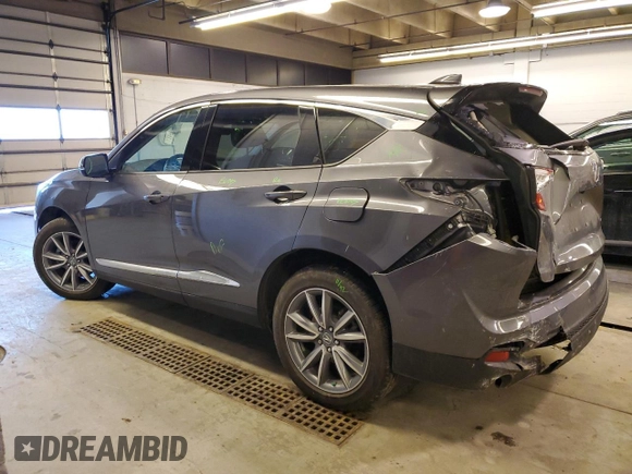 2020 Acura RDX Technology with VIN 5J8TC2H50LL003954, listed as a Copart auction lot 42628915 with 28,965 mi miles and Salvage title. Bid and sale history available at DreamBid. Image 2.