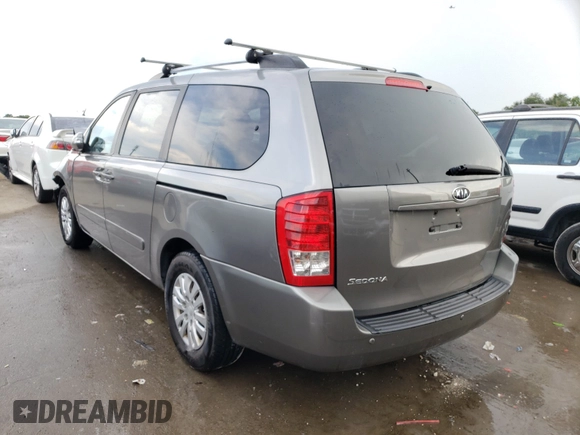 2012 Kia Sedona LX with VIN KNDMG4C78C6447514, listed as a Copart auction lot 46035374 with 180,367 mi miles and Clean Title. Bid and sale history available at carsss.com. Image 3.