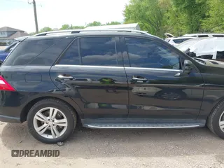 2013 Mercedes-Benz M 350 with VIN 4JGDA5JB8DA259939, listed as a IAAI auction lot 42219418 with 107,967 mi miles and . Bid and sale history available at DreamBid. Image 13.