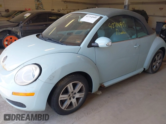 2006 Volkswagen Beetle with VIN 3VWRF31Y96M319153, listed as a IAAI auction lot 42714949 with 179,332 mi miles and . Bid and sale history available at DreamBid. Image 16.