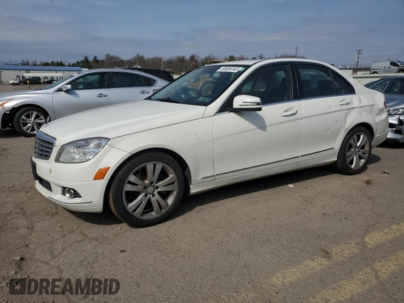 2010 Mercedes-Benz C 300 Sport z VIN WDDGF8BB7AR122903, wystawiony jako Copart lot #50936345 z przebiegiem 172 954 mil mil oraz Szkoda całkowita • Salvage title. Historia ofert i sprzedaży dostępna na DreamBid. Obrazek 1.