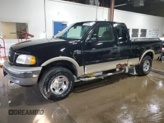 2000 Ford F-150 XL with VIN 1FTRX18L0YNA09450, listed as a Copart auction lot 47625885 with 0 mi miles and Clean Title. Bid and sale history available at carsss.com. Image 1.
