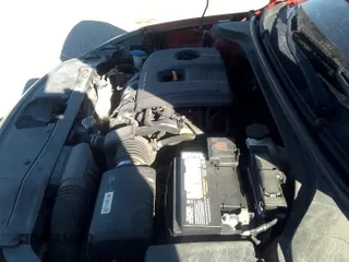 2018 Hyundai Elantra SEL с VIN KMHD84LF5JU593412, выставлен на аукционе IAAI как лот 35810480 с пробегом 86 305 миль миль и . История ставок и продаж доступна на DreamBid. Изображение 12.