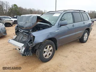 2003 Toyota Highlander with VIN JTEHF21A630107378, listed as a IAAI auction lot 41737651 with 194,129 mi miles. Bid and sale history available at carsss.com. Image 2.