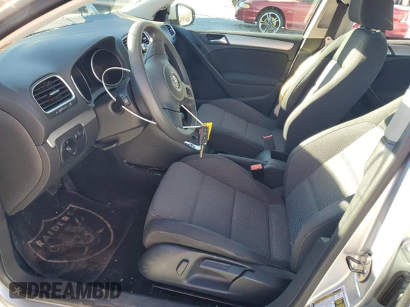 2010 Volkswagen Golf с VIN WVWDB7AJXAW398182, выставлен на аукционе Copart как лот 79069664 с пробегом 110 533 миль миль и Списание • Salvage title. История ставок и продаж доступна на DreamBid. Изображение 7.
