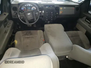 2013 Ford F-150 XL z VIN 1FTFX1EF4DKD52145, wystawiony jako Copart lot #58738525 z przebiegiem 209 330 mil mil oraz Czysty tytuł • Clean title. Historia ofert i sprzedaży dostępna na DreamBid. Obrazek 8.