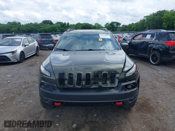 2018 Jeep Cherokee Trailhawk с VIN 1C4PJMBX2JD609467, выставлен на аукционе IAAI как лот 42514088 с пробегом 135 139 миль миль и . История ставок и продаж доступна на DreamBid. Изображение 12.