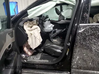 2017 Volvo XC90 R-Design with VIN YV4A22PM8H1155465, listed as a Copart auction lot 45663115 with Not Provided miles and Salvage Title. Bid and sale history available at carsss.com. Image 7.