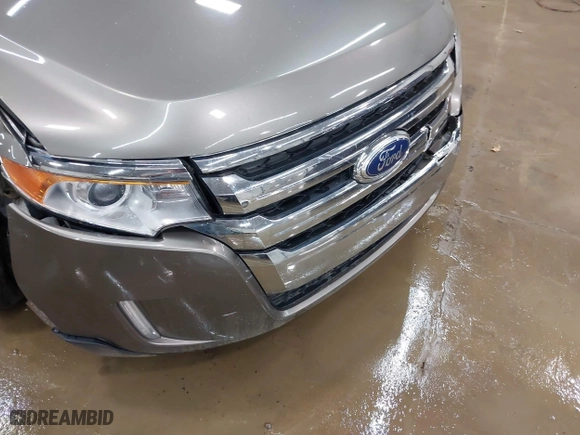 2014 Ford Edge SEL with VIN 2FMDK4JC3EBB11414, listed as a IAAI auction lot 41951165 with 224,128 mi miles. Bid and sale history available at carsss.com. Image 17.