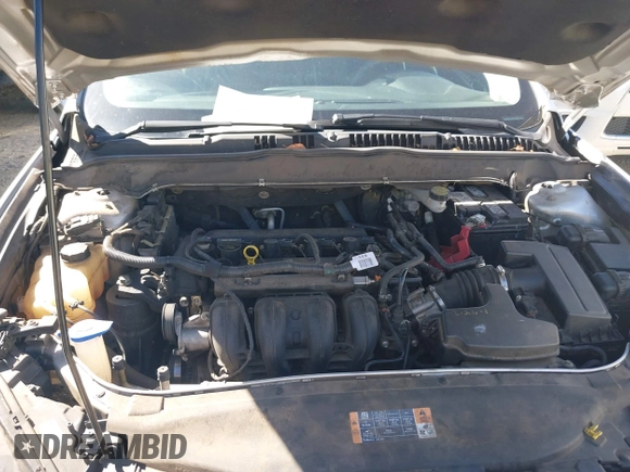 2013 Ford Fusion SE with VIN 3FA6P0H77DR149198, listed as a IAAI auction lot 41827532 with 182,504 mi miles. Bid and sale history available at carsss.com. Image 10.