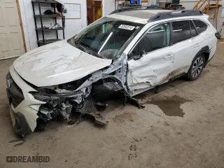 2024 Subaru Outback Limited XT with VIN 4S4BTGND5R3273589, listed as a Copart auction lot 82640314 with 9,312 mi miles and Salvage Title. Bid and sale history available at carsss.com. Image 1.