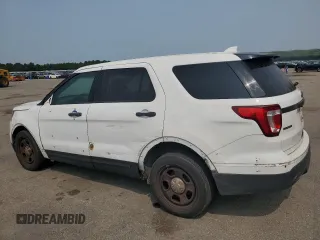 2017 Ford Police Interceptor Utility с VIN 1FM5K8AR5HGD59290, выставлен на аукционе Copart как лот 67779324 с пробегом 116 769 миль миль и На запчасти • Non repairable. История ставок и продаж доступна на DreamBid. Изображение 2.