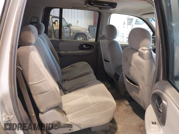 2006 Chevrolet TrailBlazer LS with VIN 1GNET16S066146603, listed as a IAAI auction lot 42110233 with 151,148 mi miles and . Bid and sale history available at DreamBid. Image 8.