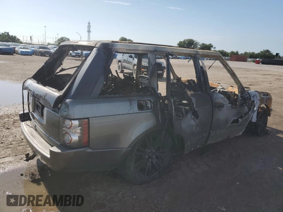 2010 Land Rover Range Rover HSE Lux with VIN SALMF1D49AA308923, listed as a Copart auction lot 58774825 with Not provided miles and Non repairable. Bid and sale history available at DreamBid. Image 3.
