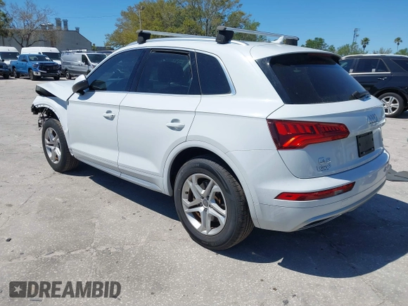 2019 Audi Q5 Premium with VIN WA1ANAFY3K2127433, listed as a IAAI auction lot 41786698 with 49,881 mi miles. Bid and sale history available at carsss.com. Image 3.