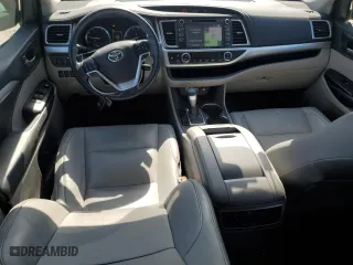 2019 Toyota Highlander SE with VIN 5TDJZRFH9KS574902, listed as a Copart auction lot 51148115 with 46,453 mi miles and Salvage Title. Bid and sale history available at carsss.com. Image 8.