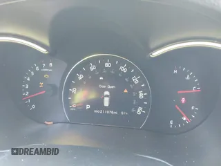 2014 Kia Sorento SX z VIN 5XYKWDA70EG455636, wystawiony jako IAAI lot #42015880 z przebiegiem 211 075 mil mil oraz . Historia ofert i sprzedaży dostępna na DreamBid. Obrazek 7.