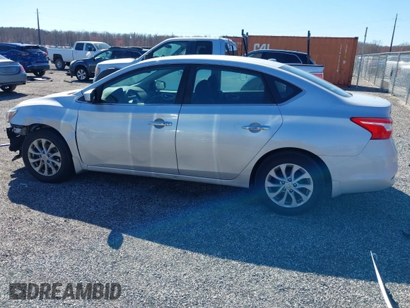 2018 Nissan Sentra SR with VIN 3N1AB7AP7JY272333, listed as a IAAI auction lot 41904865 with 204,805 mi miles and . Bid and sale history available at DreamBid. Image 15.