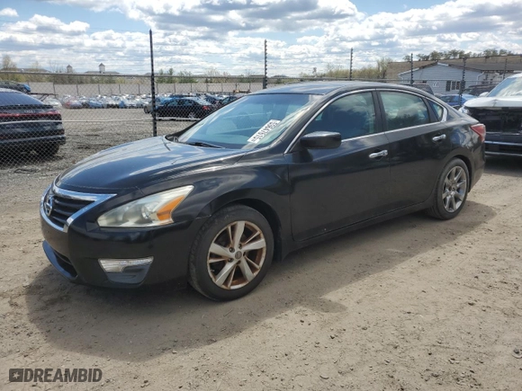 2013 Nissan Altima 2.5 SL with VIN 1N4AL3AP0DC143503, listed as a Copart auction lot 53647615 with 141,097 mi miles and Clean Title. Bid and sale history available at carsss.com. Image 1.