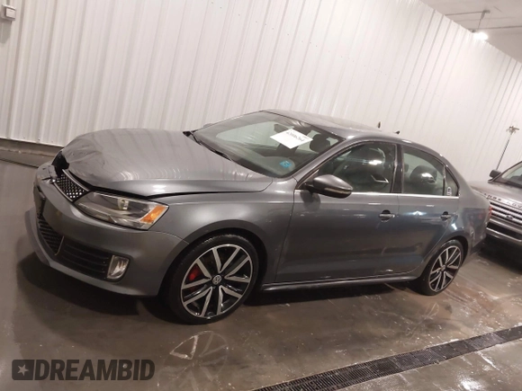 2013 Volkswagen Jetta GLI Autobahn with VIN 3VW467AJ4DM234268, listed as a IAAI auction lot 42006264 with 144,610 mi miles and . Bid and sale history available at DreamBid. Image 15.